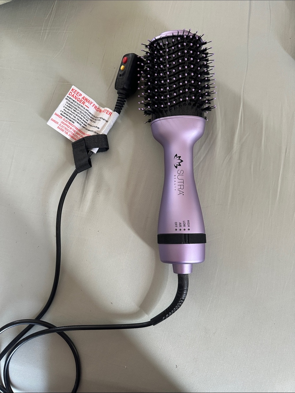 Sutra Lavender Hot Air Brush Dryer - Lightweight Paddle Styling Brush